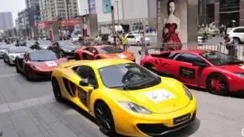 Livro ＂The Sky is Ours＂ de Kay Rala Xanana Gusmão Lançado Oficialmente